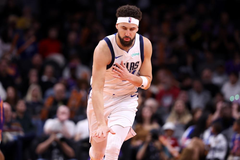 一触即发的 一触即发的