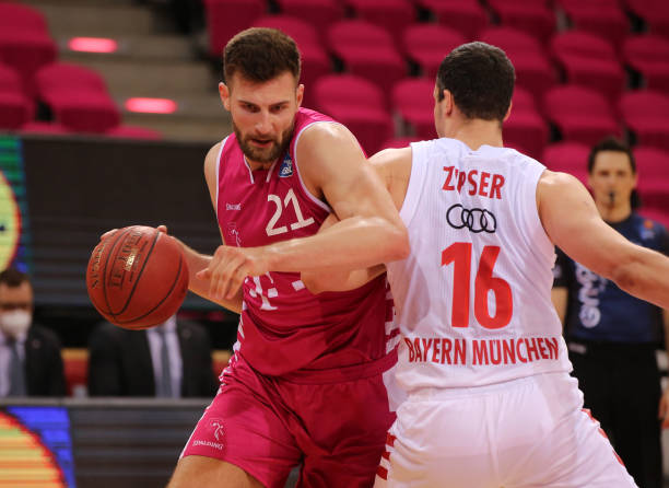 李霄鹏多次 李霄鹏多次