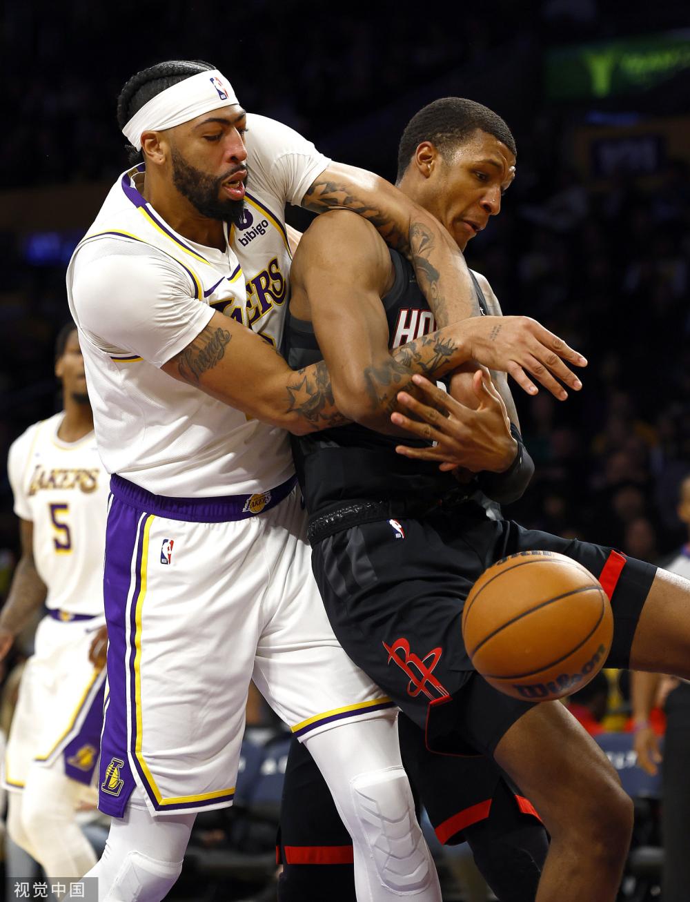 在极小的角 在极小的角